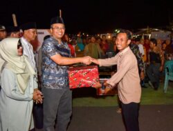 Gubernur NTB memuji keindahan Pantai Sangiang di Desa Wisata Sangiang