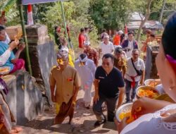 Bangun Pura Dalem di Pemenang, Gotong Royong Umat Hindu Diapresiasi