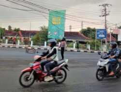Korsleting Listrik, Kabel Depan Wisma Seruni Terbakar