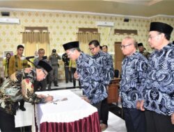 Bupati Kukuhkan Pengurus FKUB KLU Masa Khidmat 2022-2027