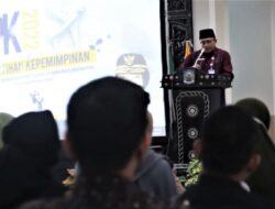 Sekda NTB mengisi latihan kepemimpinan para awardee