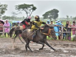 Balap Kuda Gubernur NTB Cup 2022 Sukses Digelar