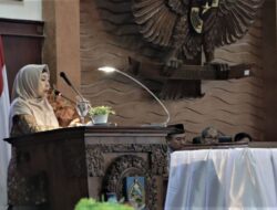 Gubernur NTB Sampaikan Jawaban Pandangan Umum Fraksi
