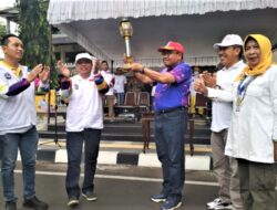 Sekda NTB Terima Obor Api Porprov XI 2023