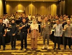 Wagub NTB Ummi Rohmi Ajak Berantas Rokok Ilegal 