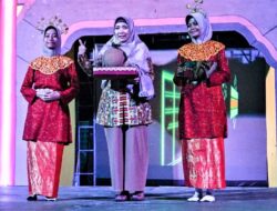 Drama Arena di Ponpes Nurul Haramain Putri