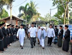 Gubernur NTB disambut para Santri di Ponpes Nurul Hakim, Kediri, Lobar