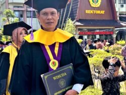 Politisi Muda PDIP Raih Magister Teknik Universitas Mataram