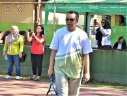 Bang Zul saat membuka Turnamen Mandalika Tennis Open berharap anak muda jadi atlet PON 2028