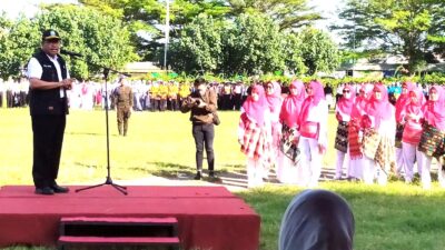 Lomba gerak jalan peringati HUT RI ke 79 diikuti siswa SMA/SMK se NTB