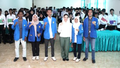 Ratusan mahasiswa baru UGR tahun akademik 2024/202 tampak antusias mendengarkan pemaparan materi dari Rannya