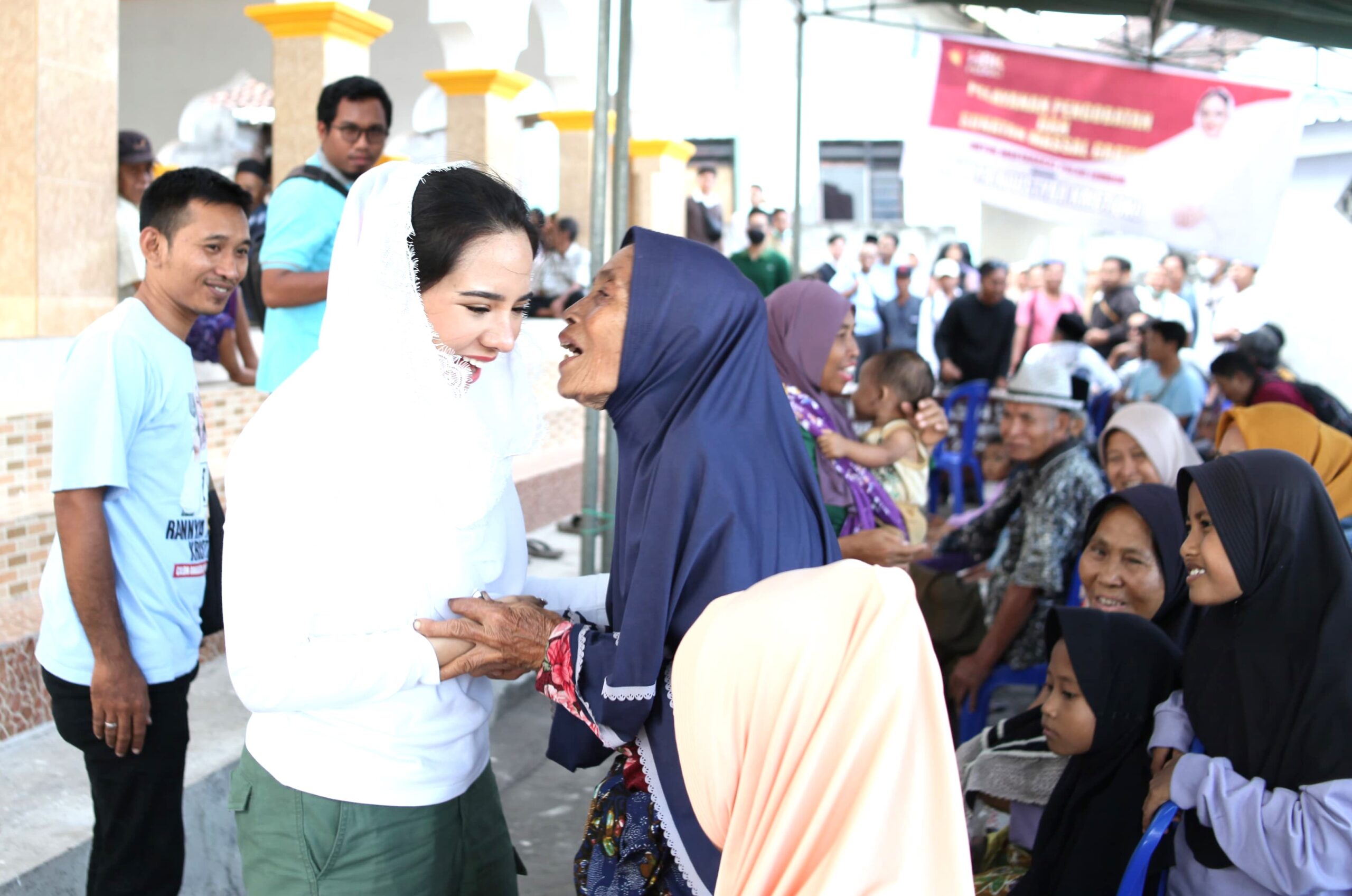 Yayasan HBK Peduli menggandeng Kesira (Kesehatan Indonesia Raya) yang merupakan sayap Partai Gerindra