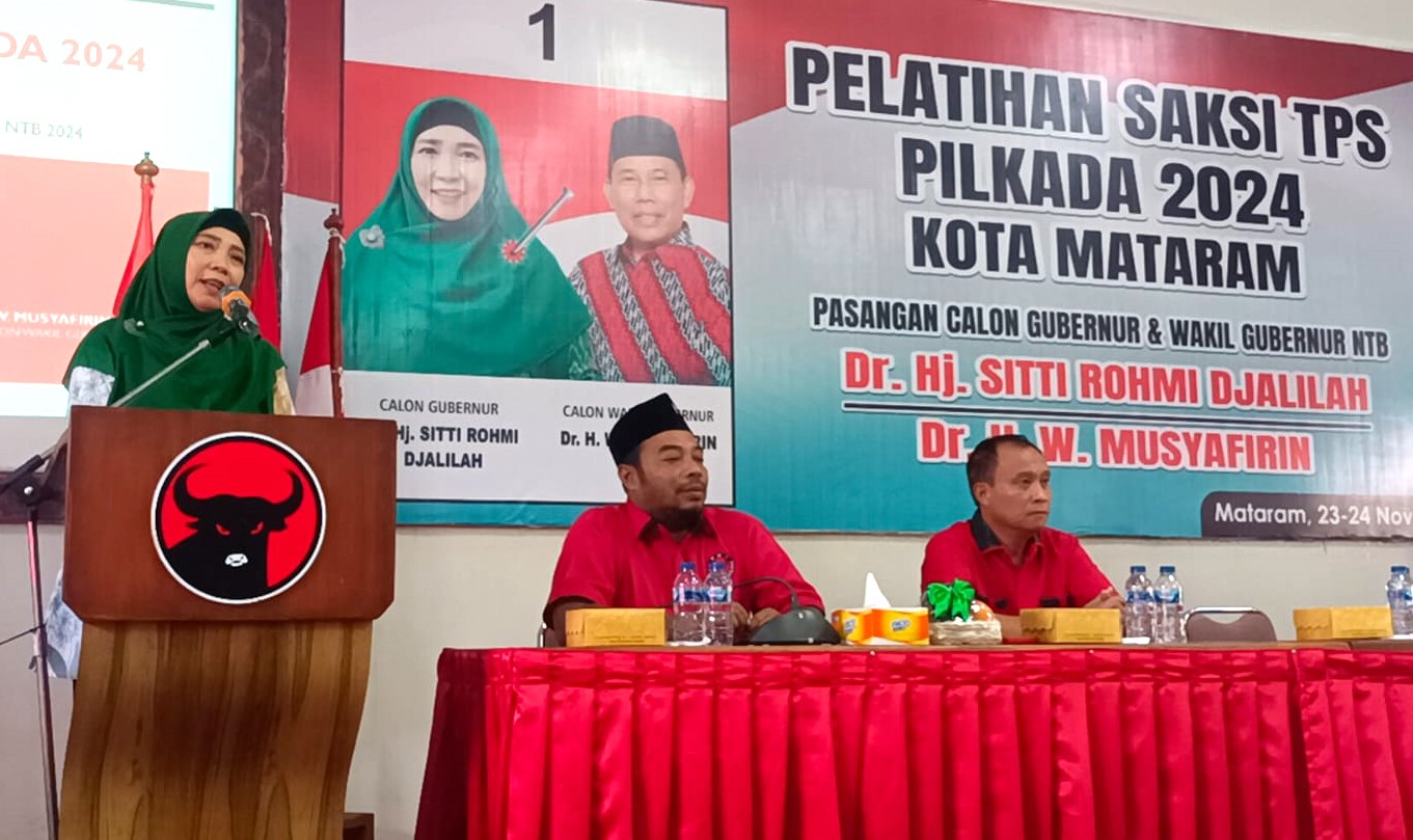 Hj Sitti Rohmi membuka pelatihan saksi, dan mengaku surprise atas militansi saksi yang dihadirkan PDIP Kota Mataram dalam Pilgub 2024