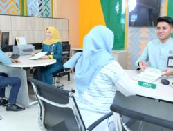 Bangga terhadap Bank NTB Syariah yang SDM-nya bisa diandalkan secara teknis maupun secara integritas.