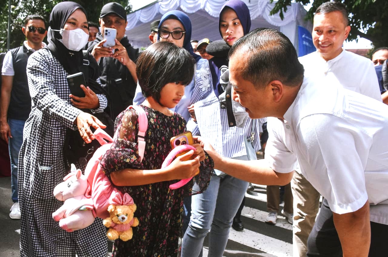 Pemerintah Provinsi Nusa Tenggara Barat (NTB) kembali menyelenggarakan program Mudik Gratis bagi masyarakat yang hendak pulang ke Pulau Sumbawa