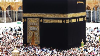 Jemaah Umrah diminta menunda keberangkatan