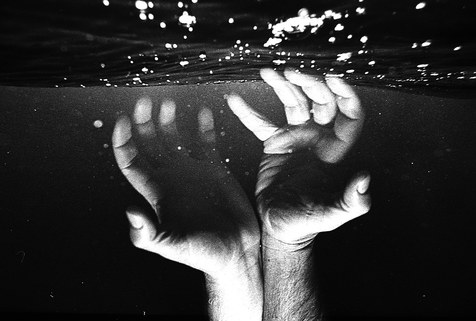 Rustan (45), warga Dusun Torok Aik Beleq, Desa Montong Ajan, Kecamatan Praya Barat, Lombok Tengah hilang terseret arus di Pantai Torok Aik Beleq