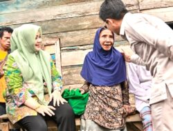 Ummi Dinda ke Dompu Tinjau Kemiskinan Ekstrem Warga 